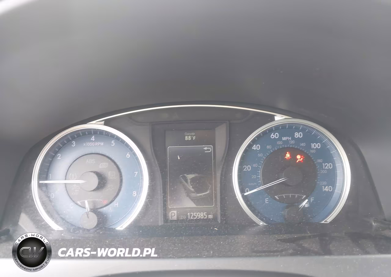2017 Toyota Camry Xle VIN:4T1BF1FKXHU757624 - 5