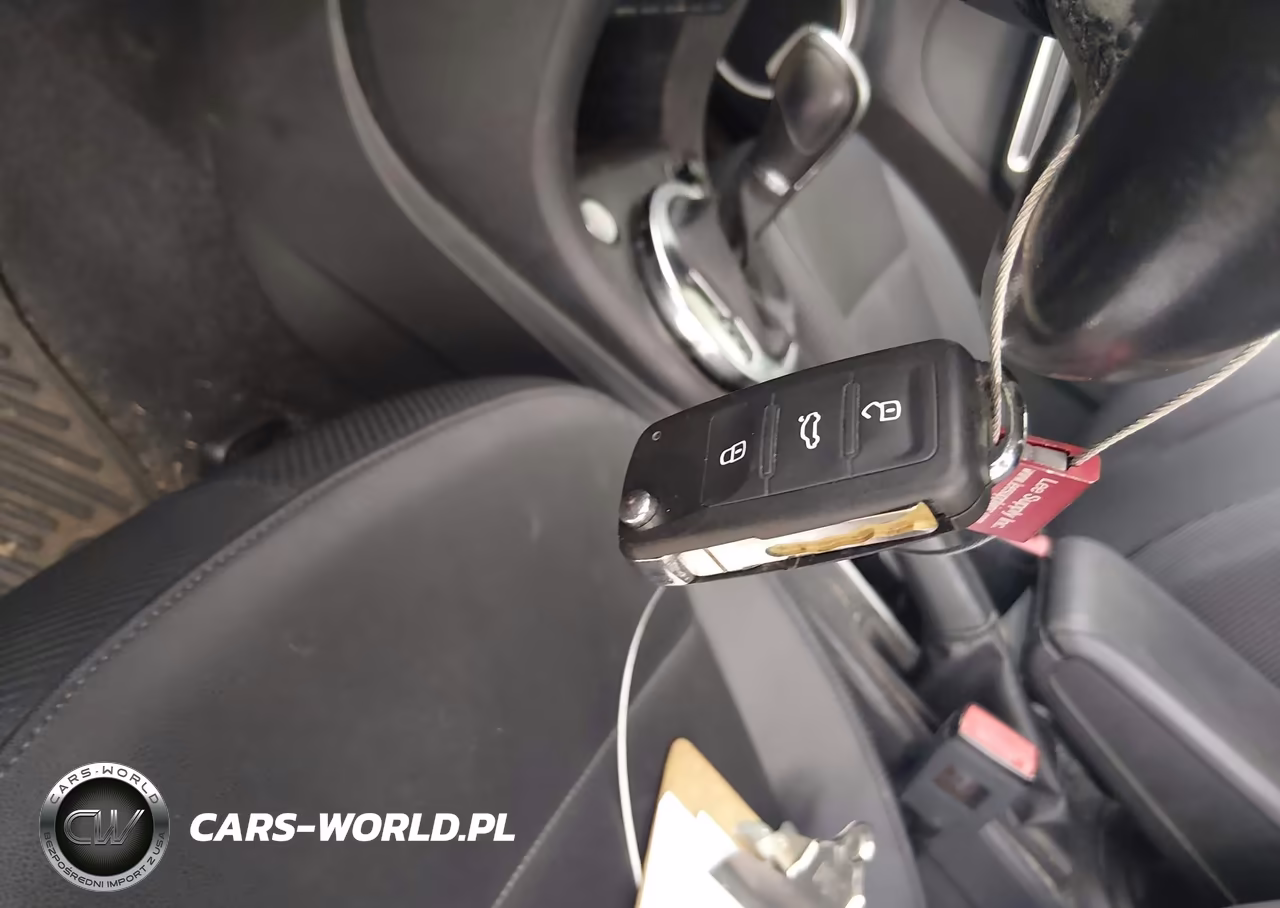 2013 Volkswagen Beetle 2.0L Tdi VIN:3VW5L7AT6DM815625 - 11