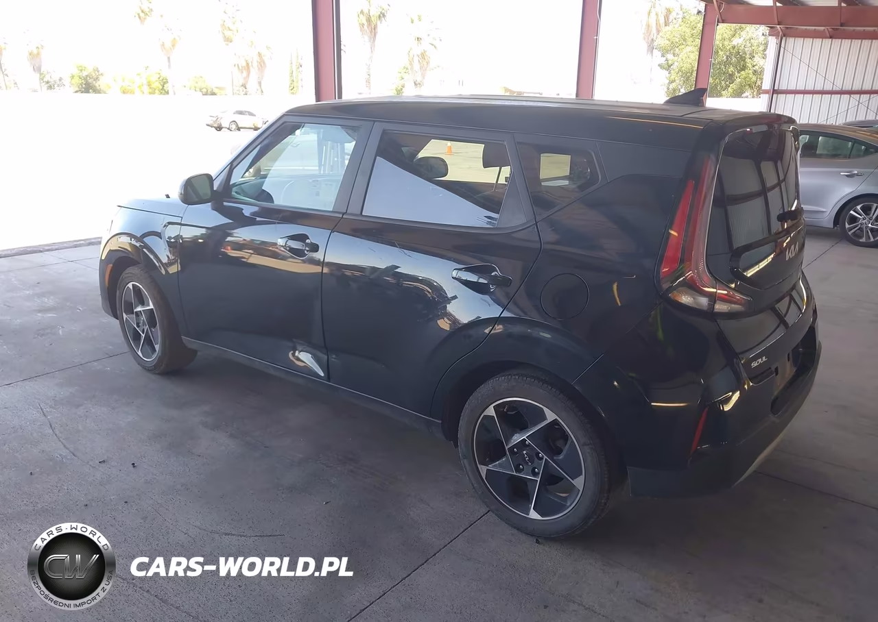 2023 Kia Soul Ex VIN:KNDJ33AU8P7842357 - 3