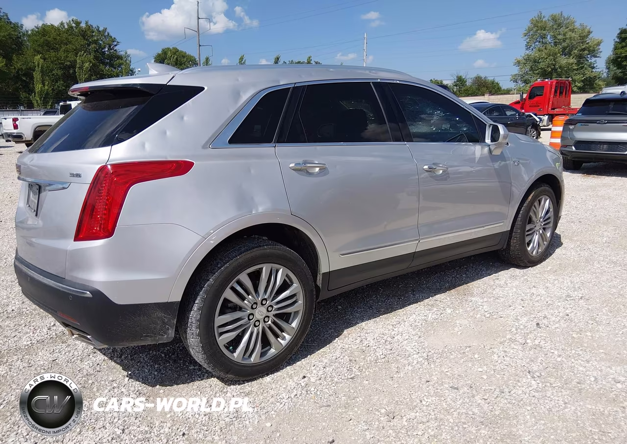 2018 Cadillac Xt5 Premium Luxury VIN:1GYKNERS5JZ139267 - 4