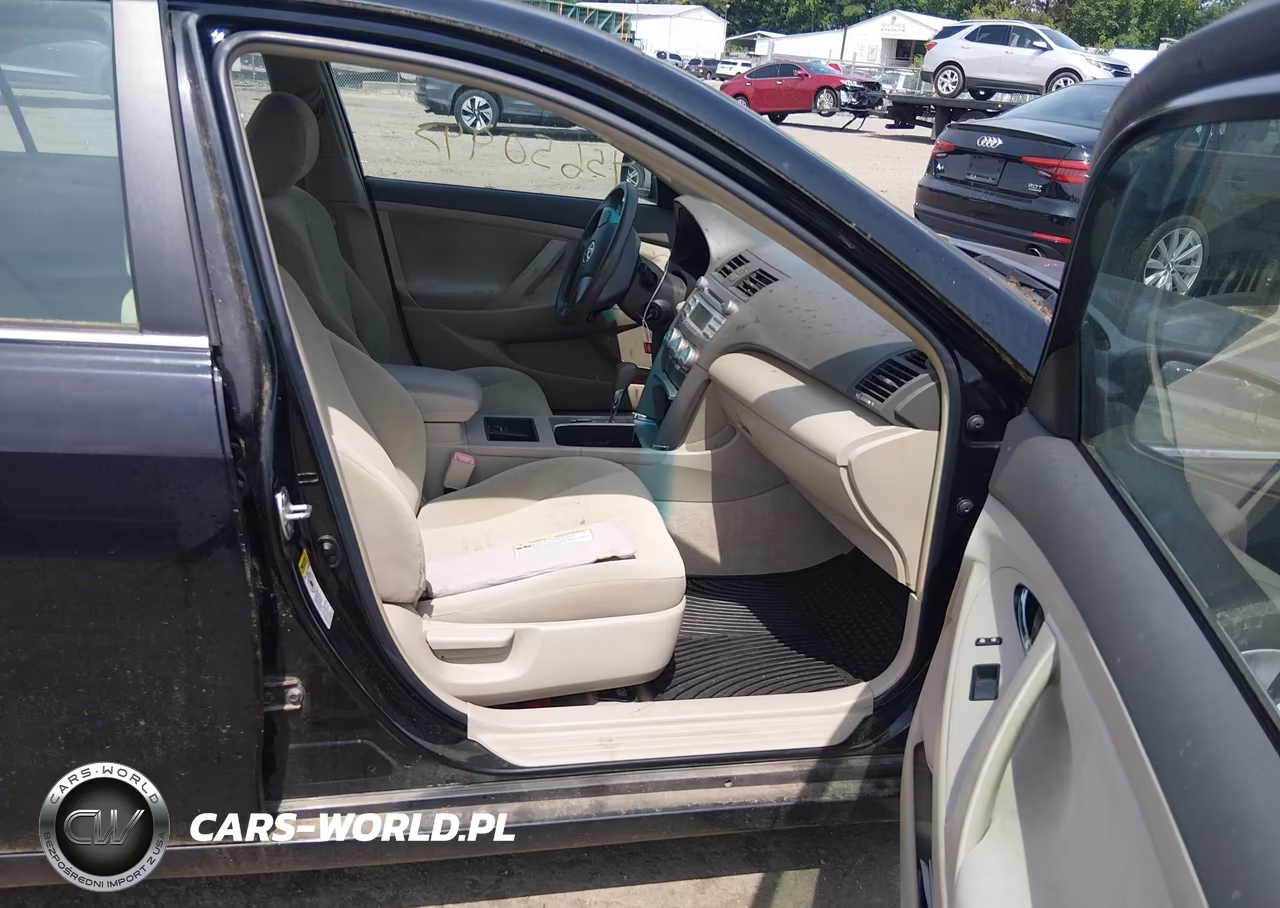 2009 Toyota Camry Le VIN:4T1BE46K29U327396 - 5