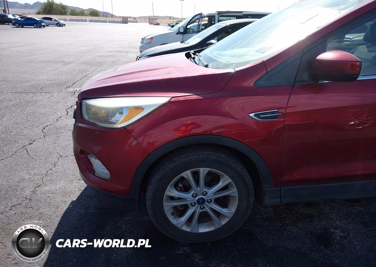 2017 Ford Escape Se VIN:1FMCU0GDXHUC51277 - 13