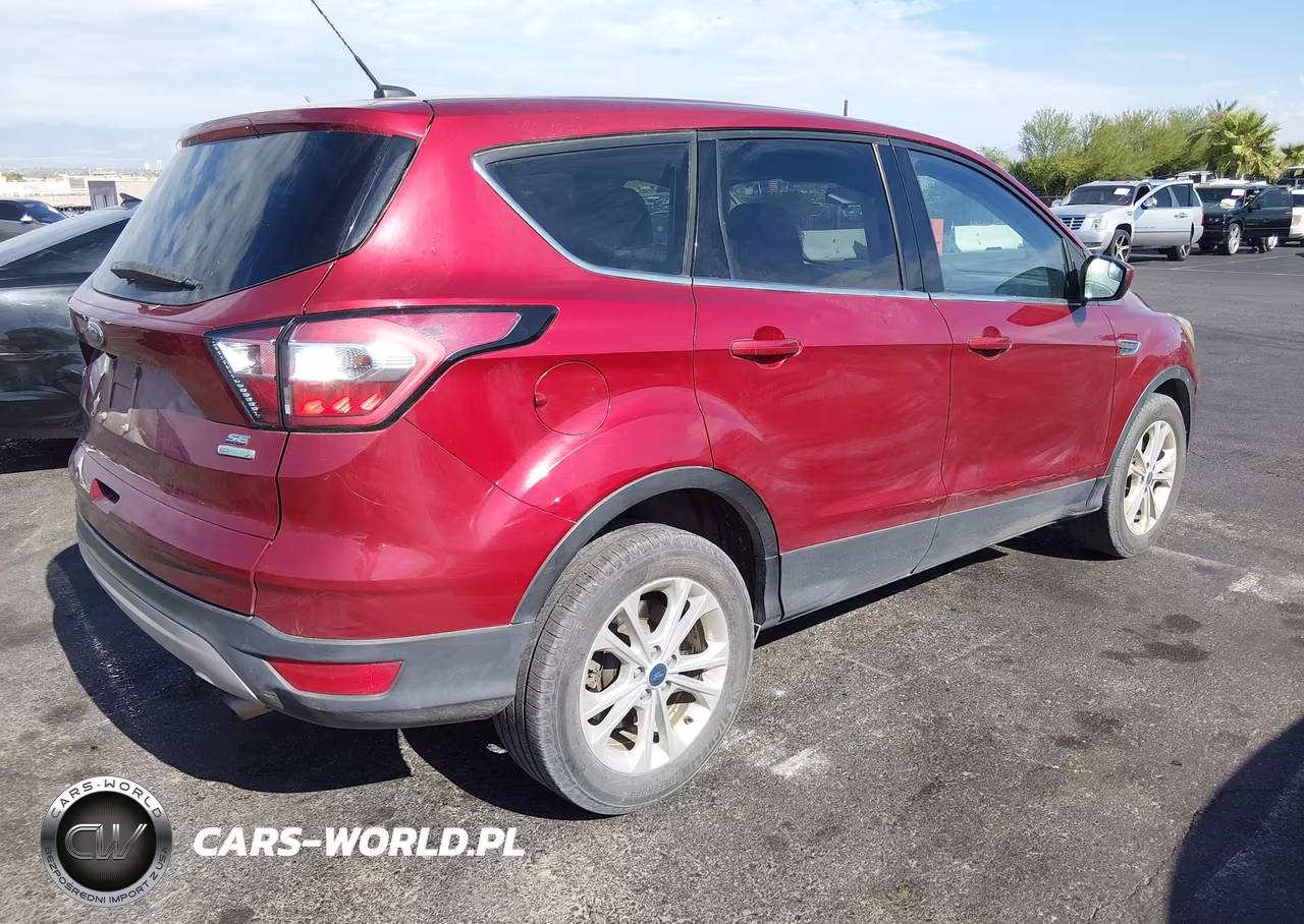 2017 Ford Escape Se VIN:1FMCU0GDXHUC51277 - 4