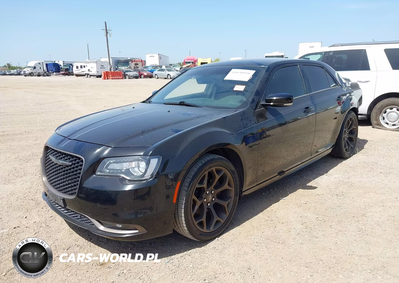 2018 Chrysler 300 300S VIN:2C3CCABG5JH190884 - 2