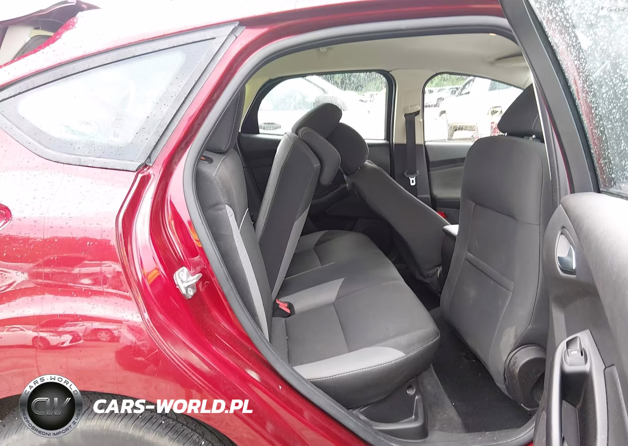 2014 Ford Focus Se VIN:1FADP3K25EL413184 - 8