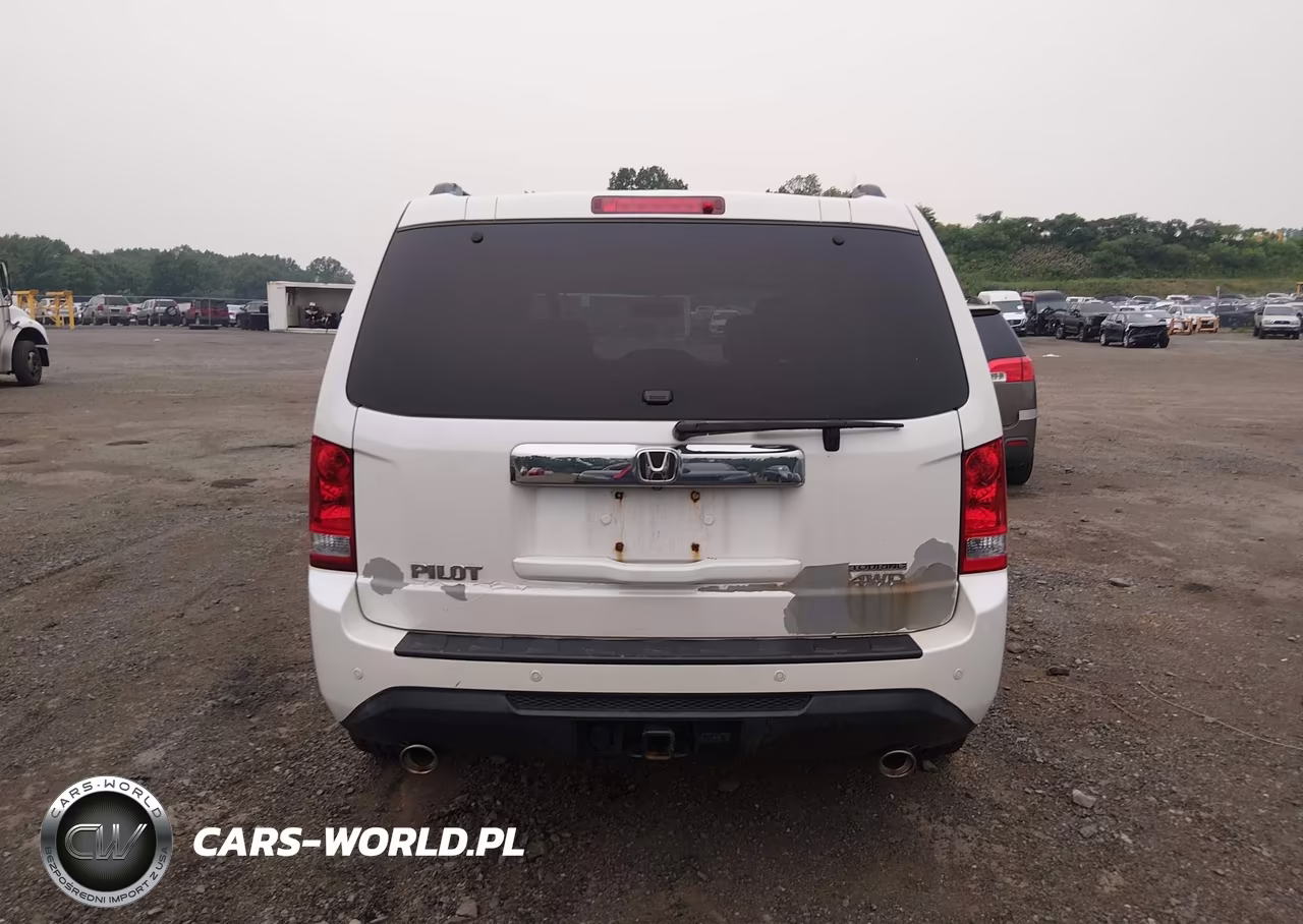 2013 Honda Pilot Touring VIN:5FNYF4H98DB084779 - 17