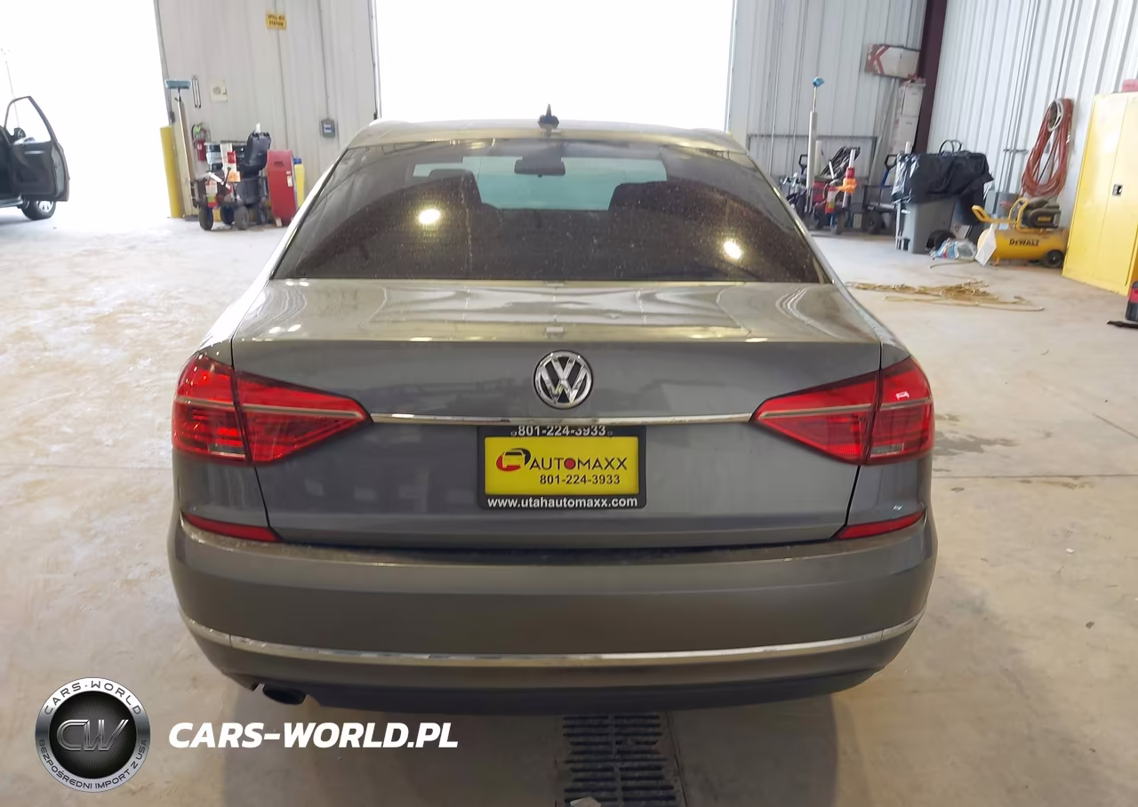 2016 Volkswagen Passat 1.8T Se VIN:1VWBS7A34GC040012 - 17