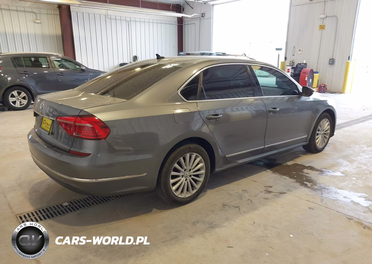 2016 Volkswagen Passat 1.8T Se VIN:1VWBS7A34GC040012 - 4