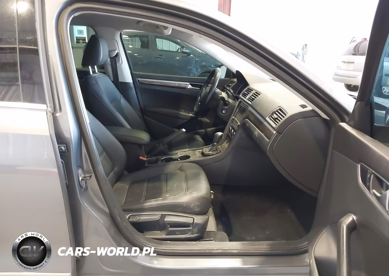 2016 Volkswagen Passat 1.8T Se VIN:1VWBS7A34GC040012 - 5