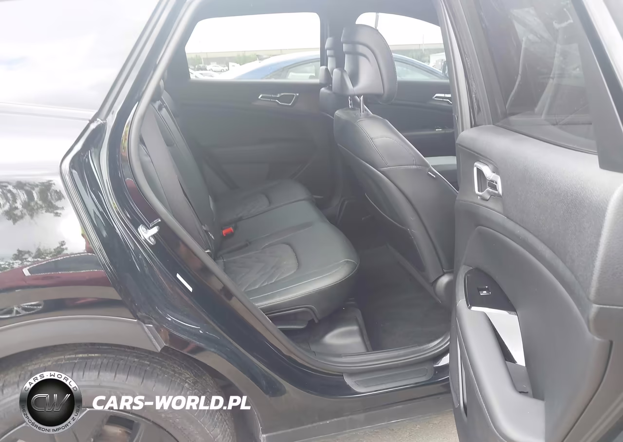 2025 Kia Sportage X-Line VIN:5XYK6CDF1SG309349 - 8