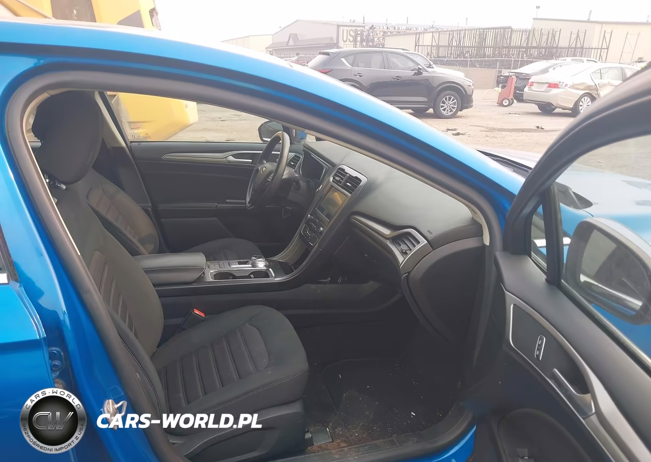 2020 Ford Fusion Se VIN:3FA6P0HD2LR108109 - 5