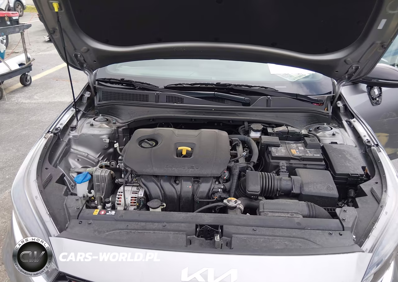 2024 Kia Forte Gt-Line VIN:3KPF54AD8RE801686 - 10