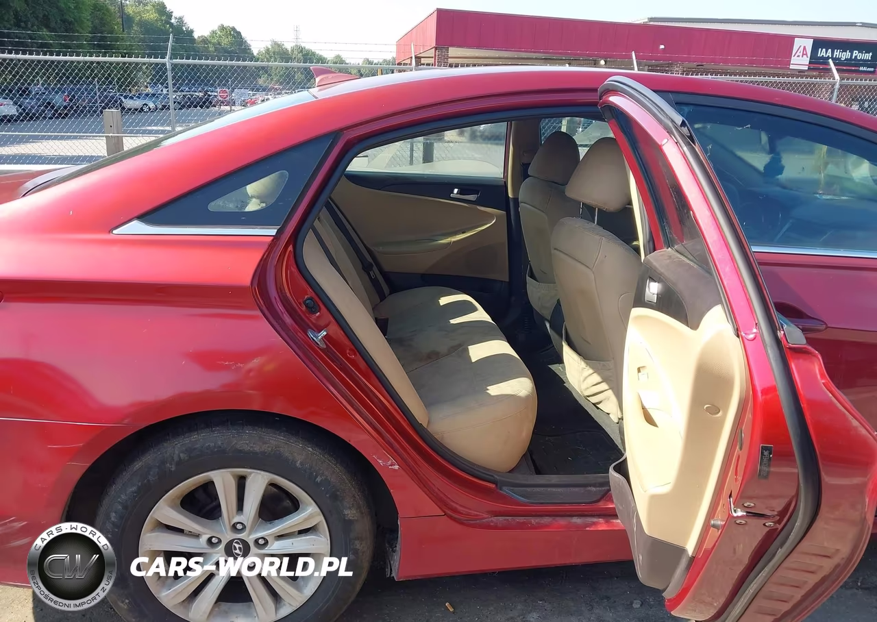 2014 Hyundai Sonata Gls VIN:5NPEB4AC1EH910685 - 8