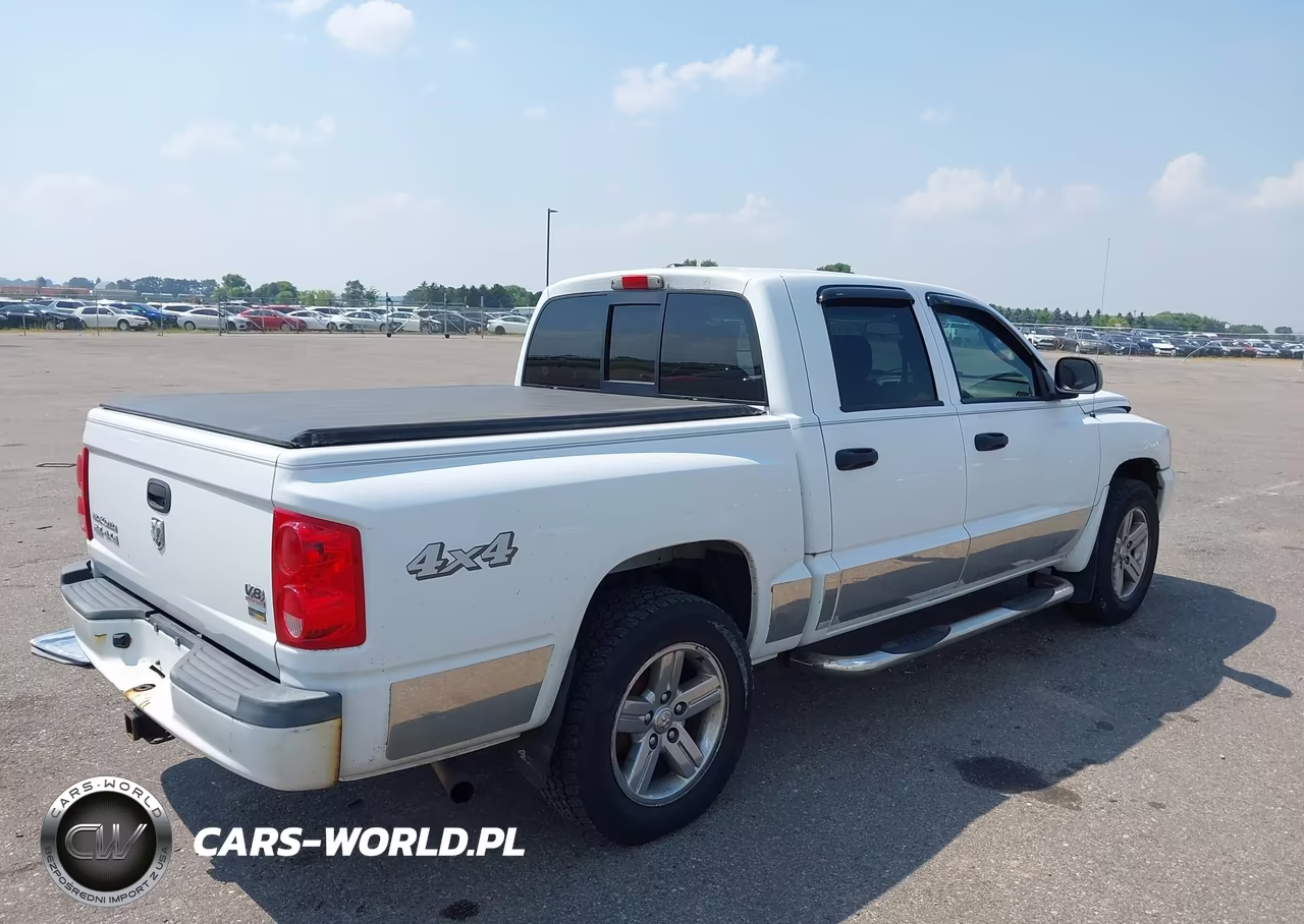 2007 Dodge Dakota Slt VIN:1D7HW48P87S241416 - 4