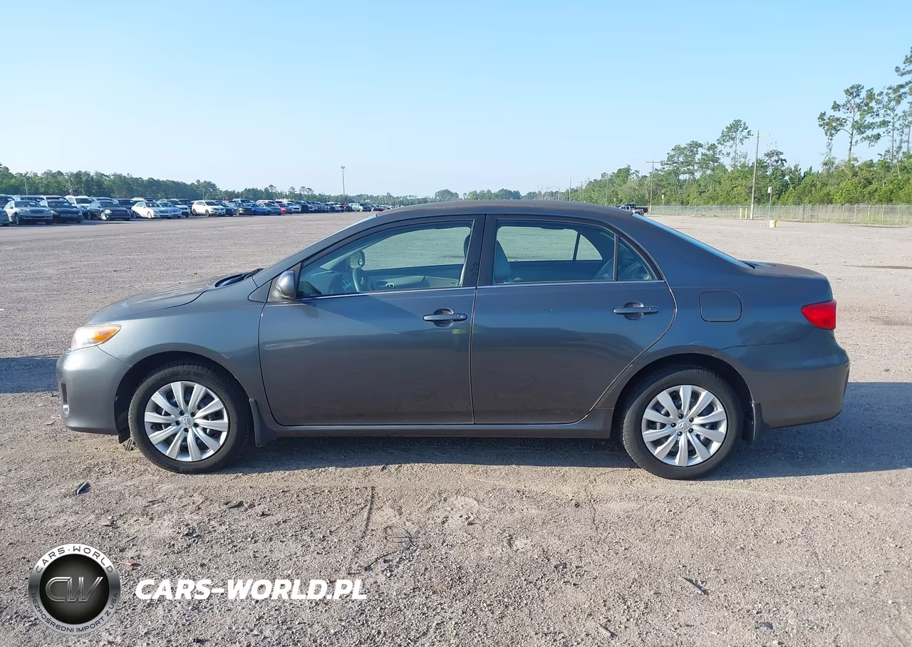 2013 Toyota Corolla Le VIN:2T1BU4EE9DC124532 - 15