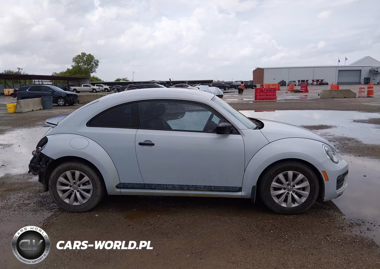 2017 Volkswagen Beetle #Pinkbeetle-1.8T Classic-1.8T S VIN:3VWF17AT3HM613065 - 14