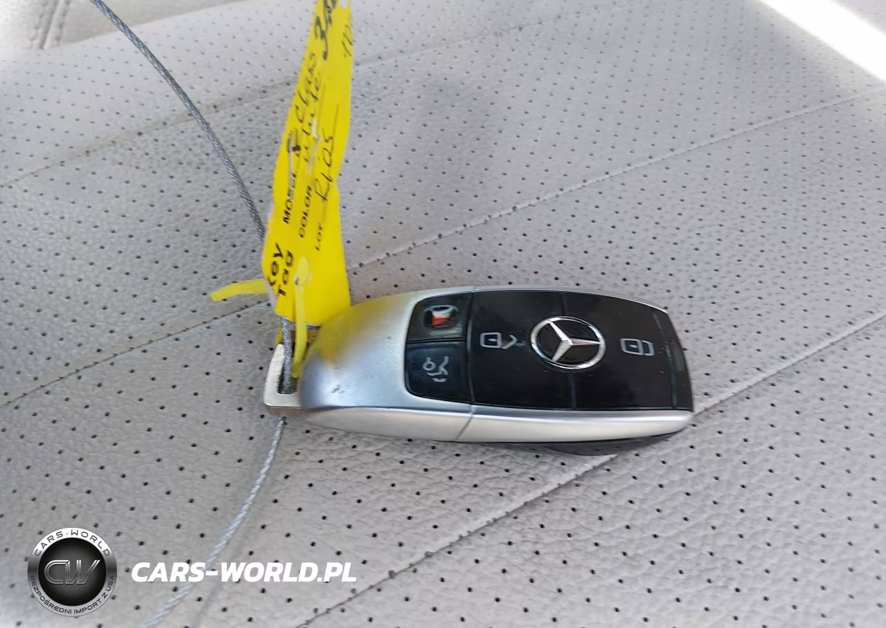 2019 Mercedes-Benz E 300 VIN:WDDZF4JB6KA622988 - 11