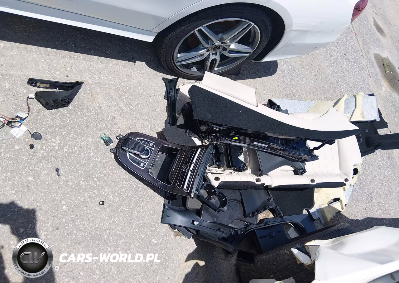 2019 Mercedes-Benz E 300 VIN:WDDZF4JB6KA622988 - 12