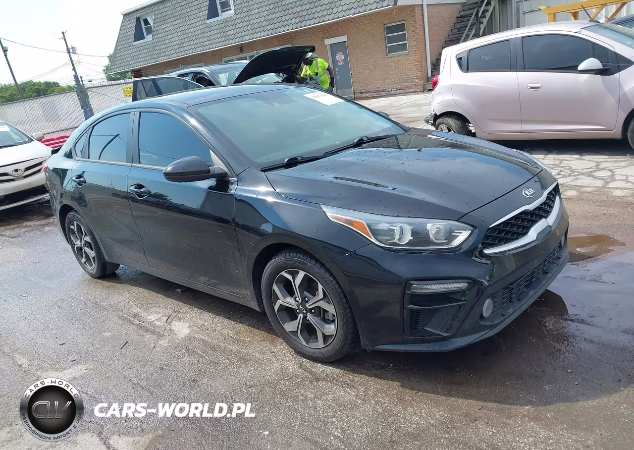 2021 Kia Forte Lxs – zdjęcie 1 z 16