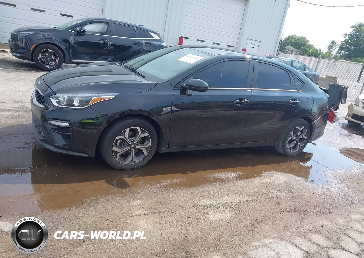 2021 Kia Forte Lxs VIN:3KPF24AD5ME296689 - 14