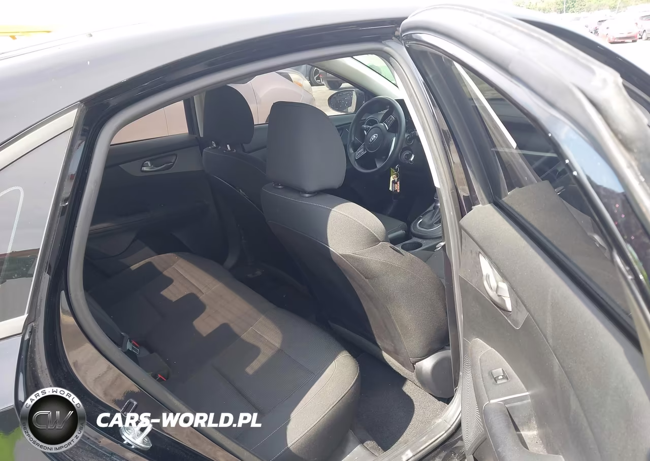 2021 Kia Forte Lxs VIN:3KPF24AD5ME296689 - 8