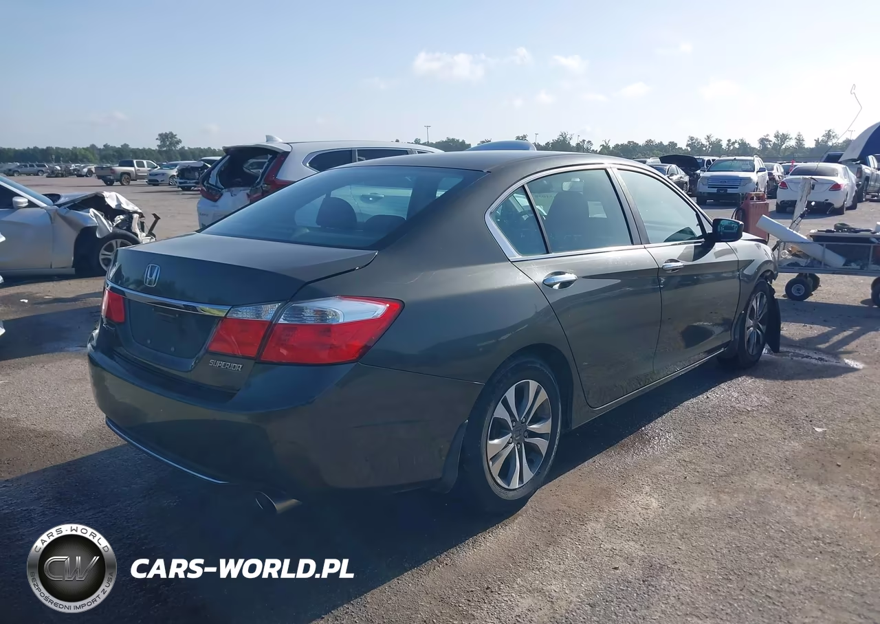 2013 Honda Accord Lx VIN:1HGCR2F3XDA086290 - 4