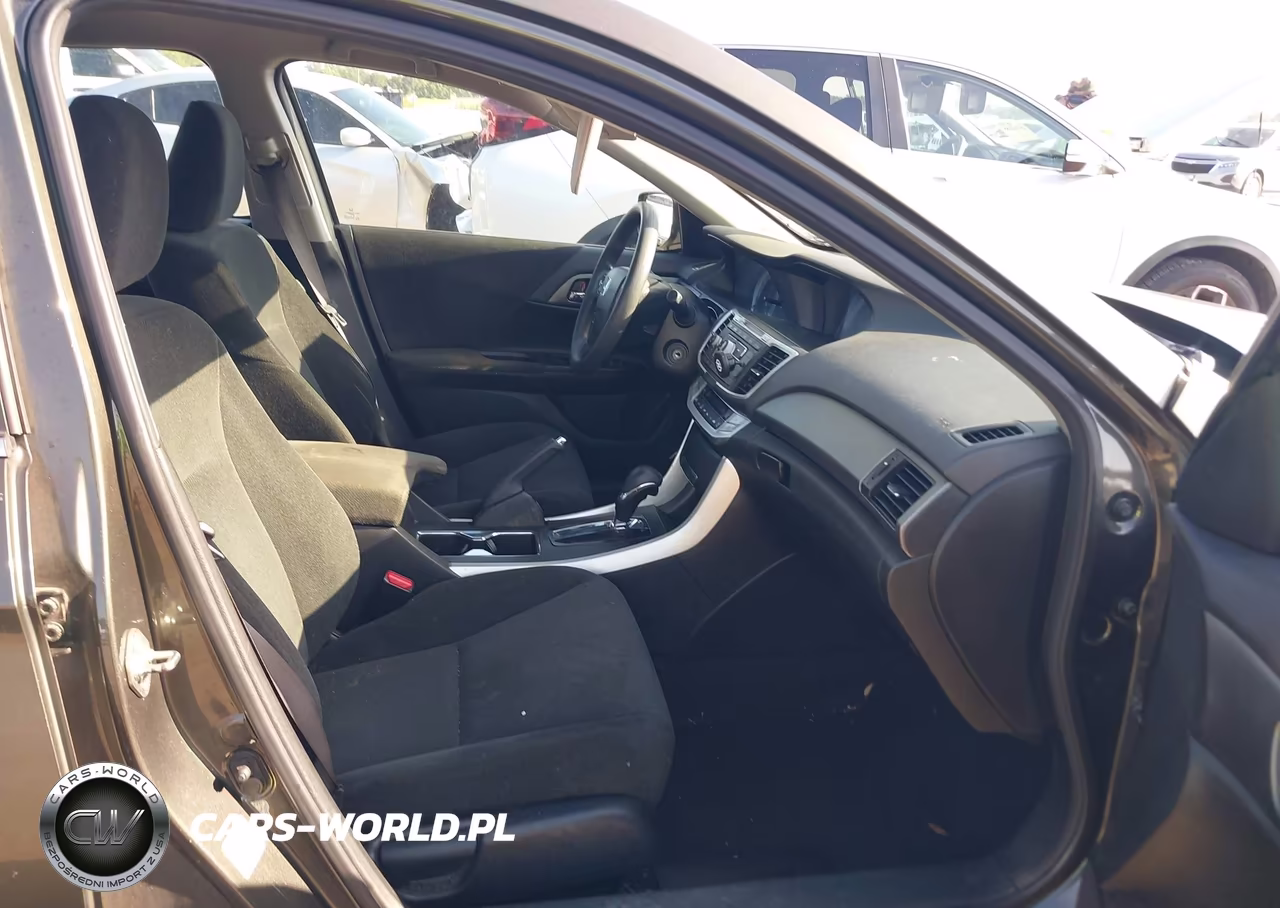 2013 Honda Accord Lx VIN:1HGCR2F3XDA086290 - 5