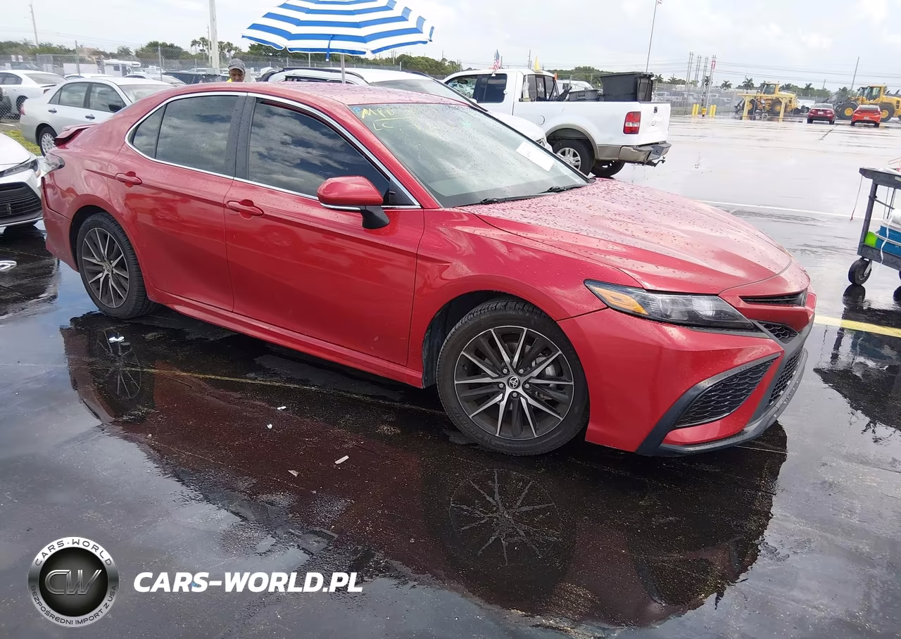 2024 Toyota Camry Se – zdjęcie 1 z 17