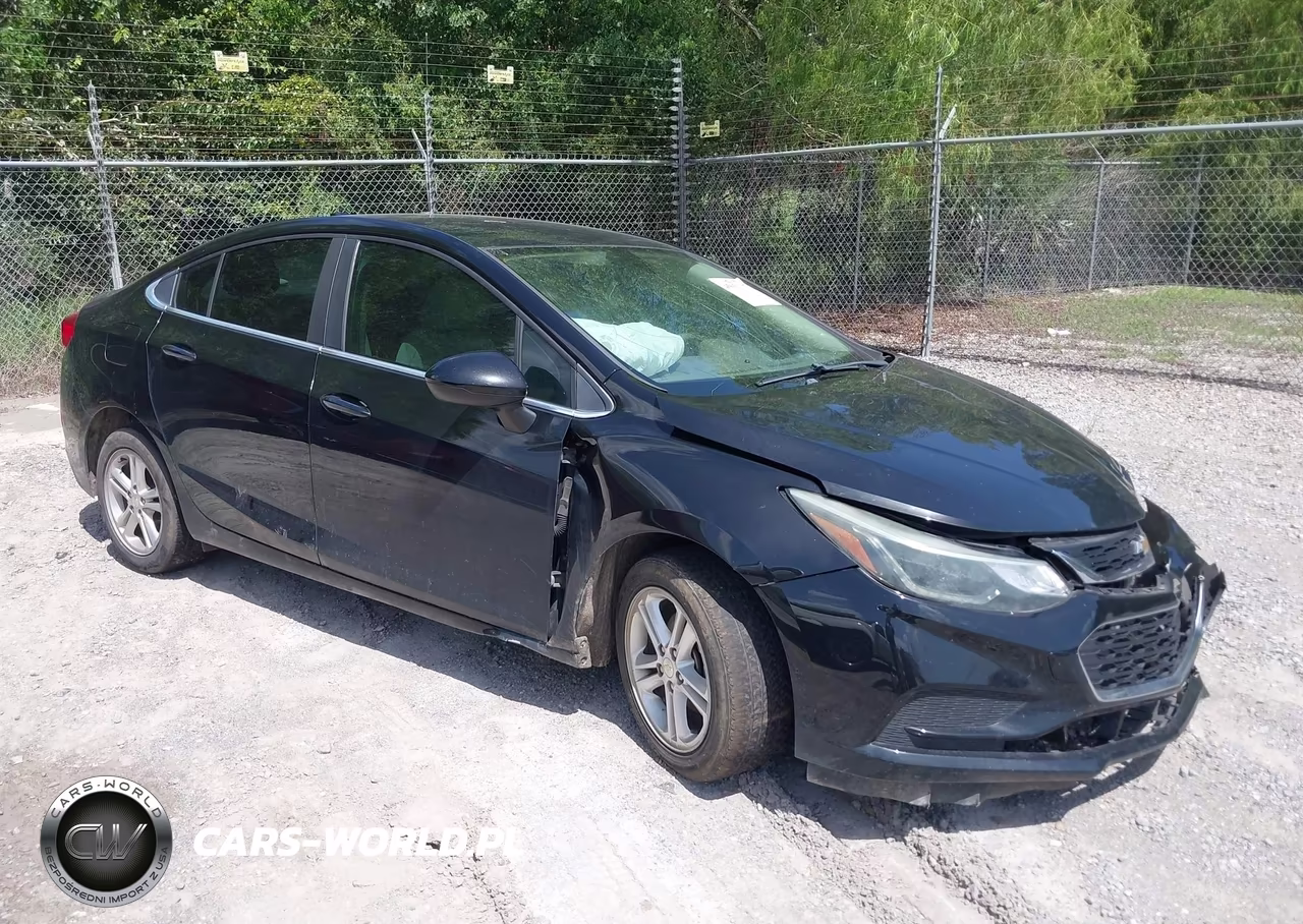 2018 Chevrolet Cruze Lt Auto – zdjęcie 1 z 16