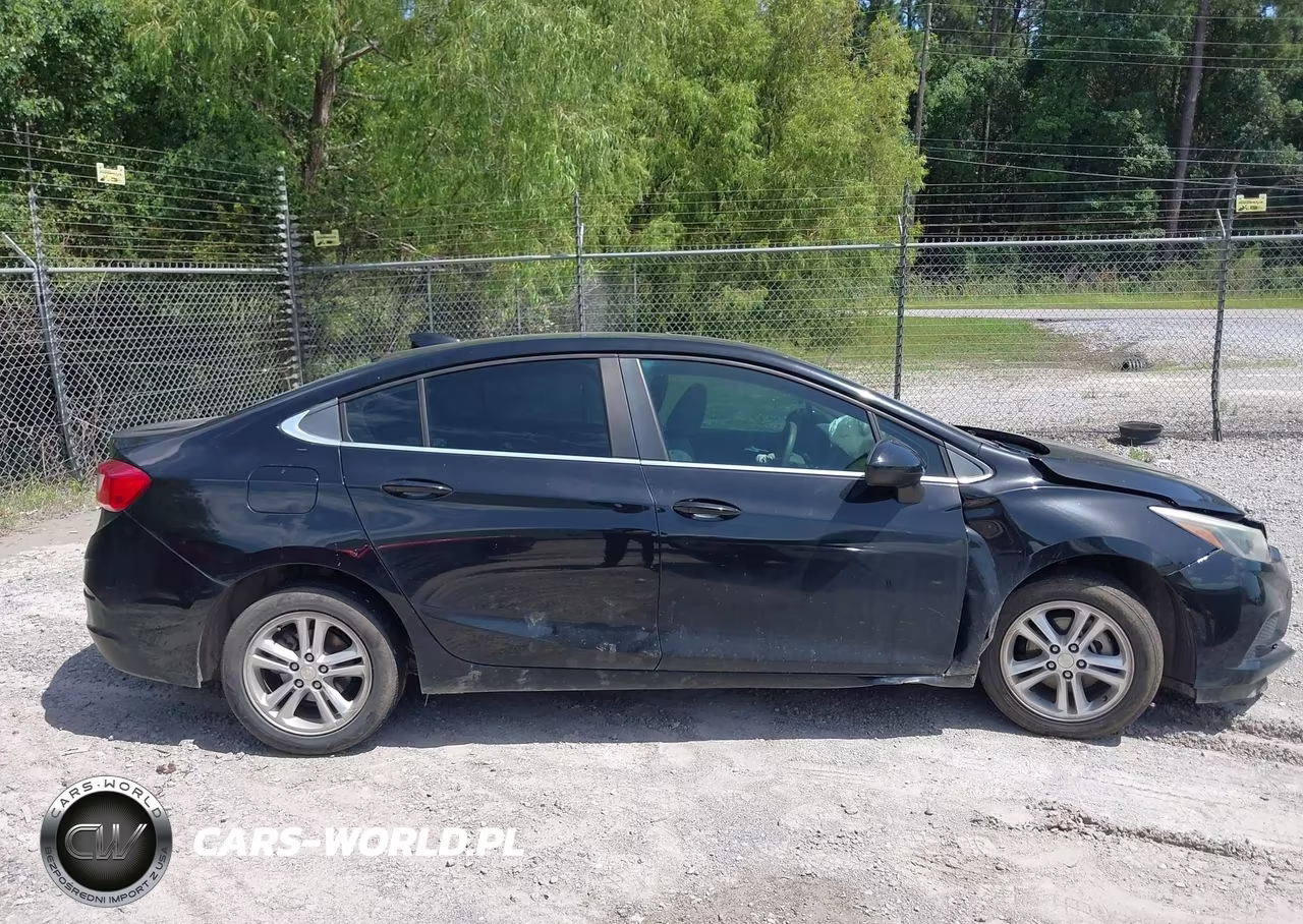 2018 Chevrolet Cruze Lt Auto VIN:1G1BE5SM5J7136679 - 13
