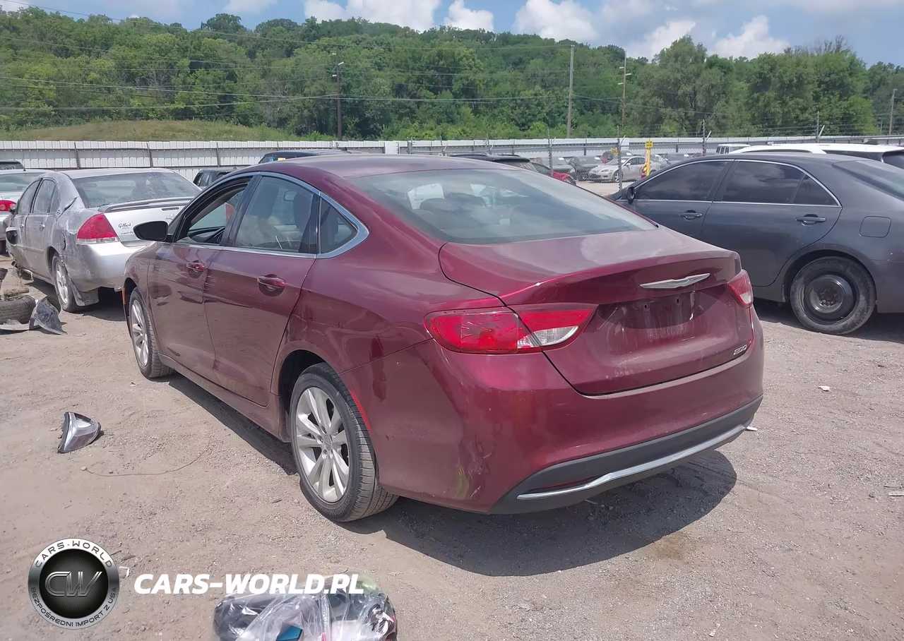 2015 Chrysler 200 Limited VIN:1C3CCCAB8FN711175 - 3