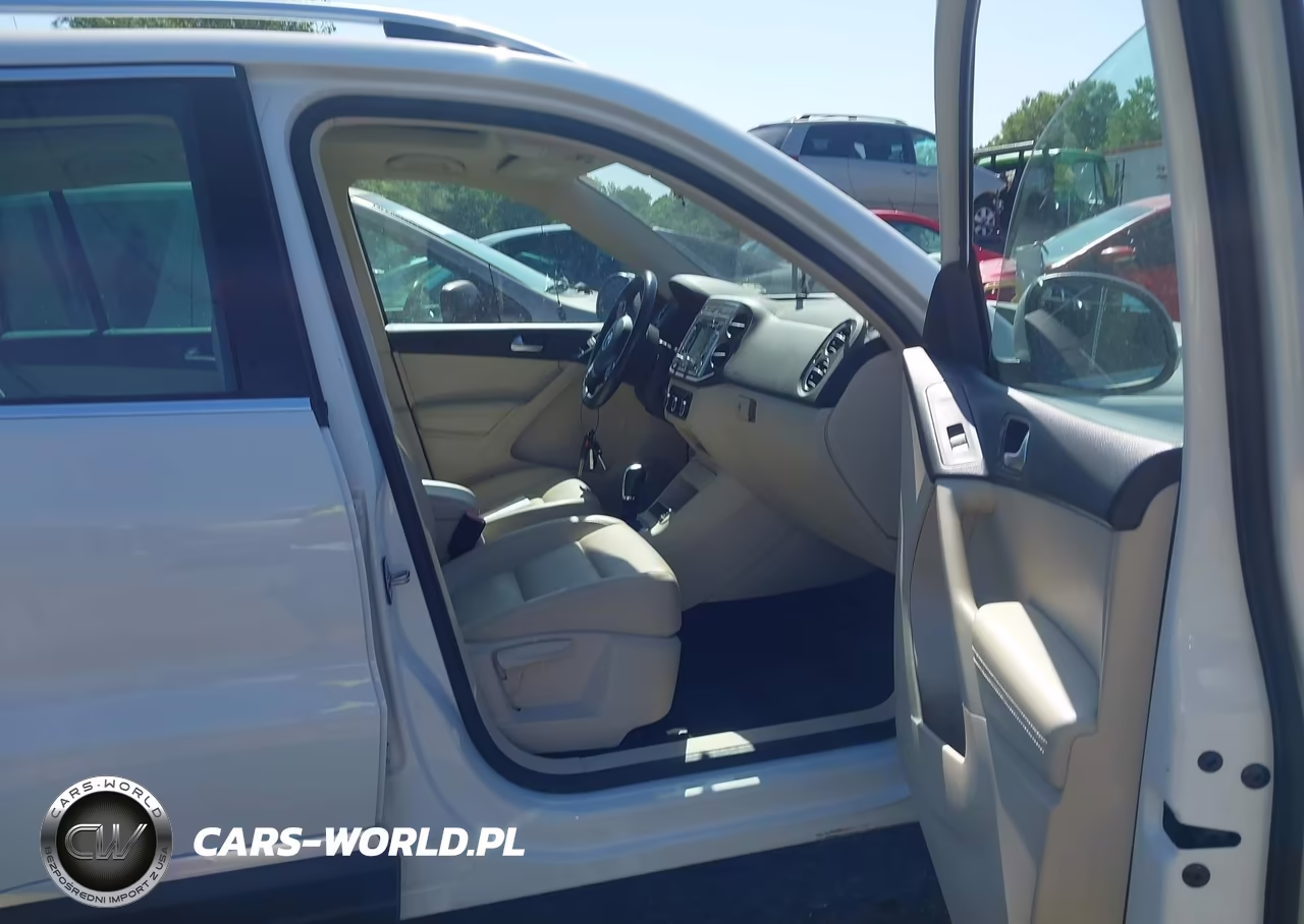 2012 Volkswagen Tiguan Se VIN:WVGAV7AX4CW570333 - 5