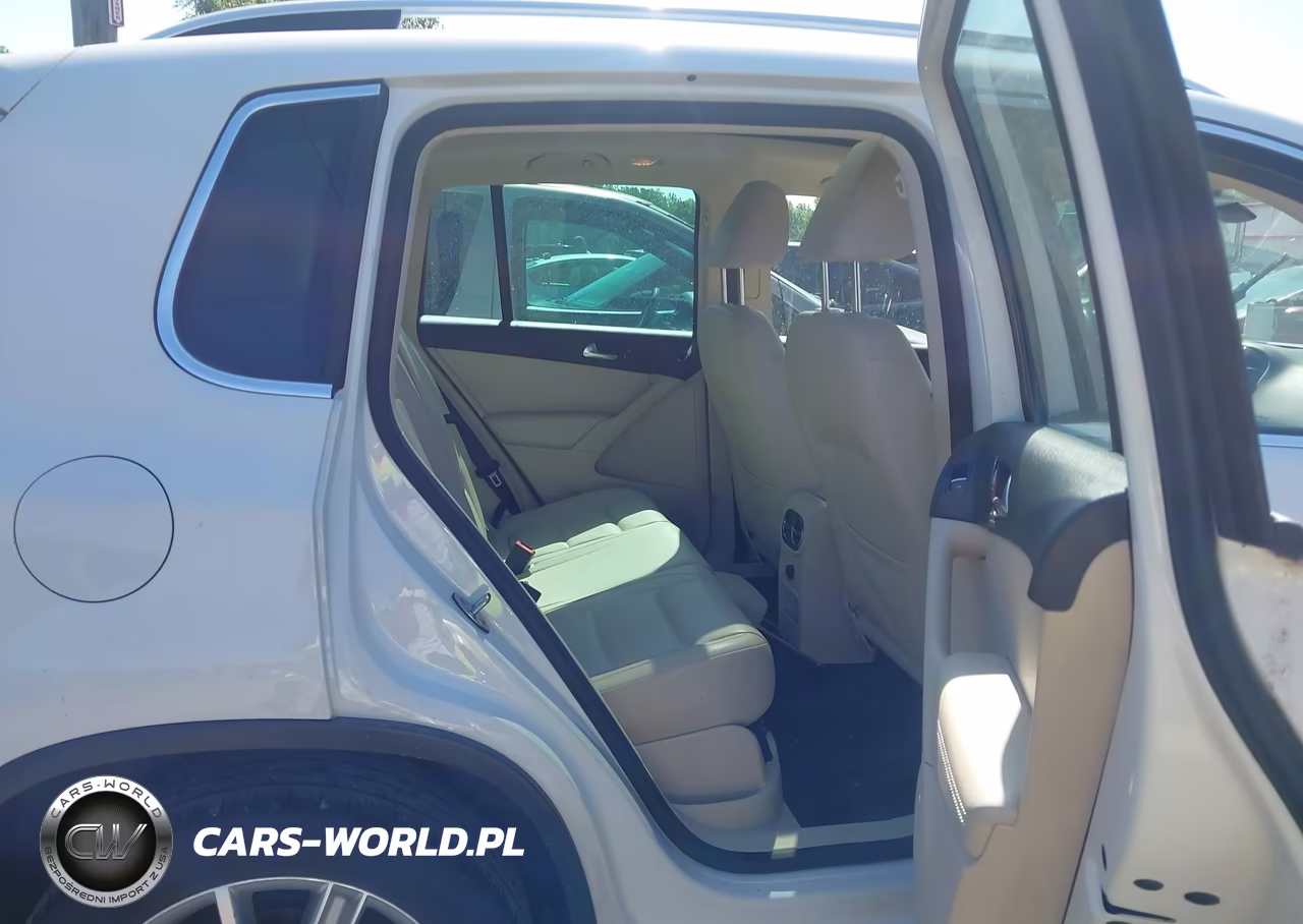 2012 Volkswagen Tiguan Se VIN:WVGAV7AX4CW570333 - 8