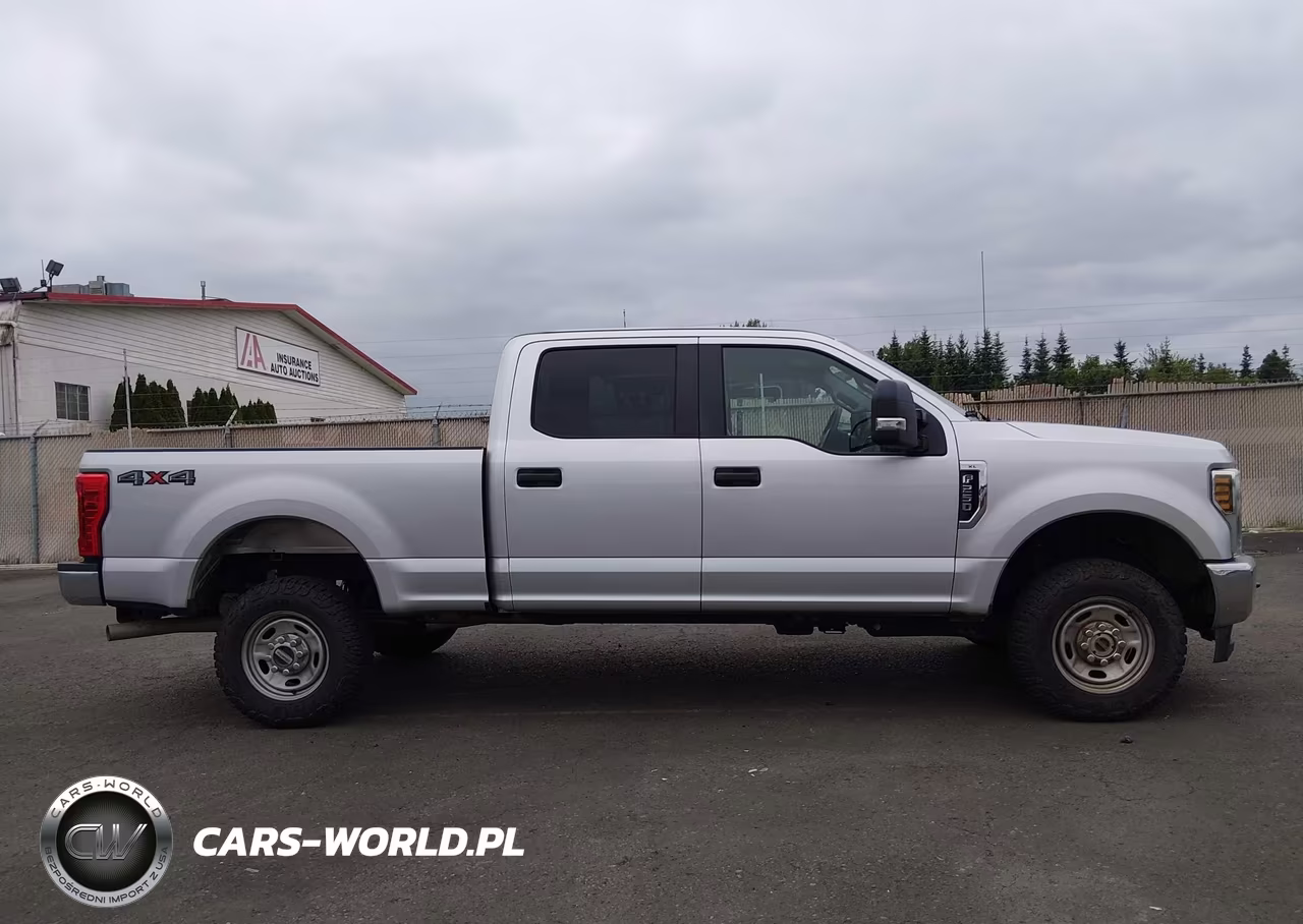 2018 Ford F-250 Xl VIN:1FT7W2B62JEC48717 - 13