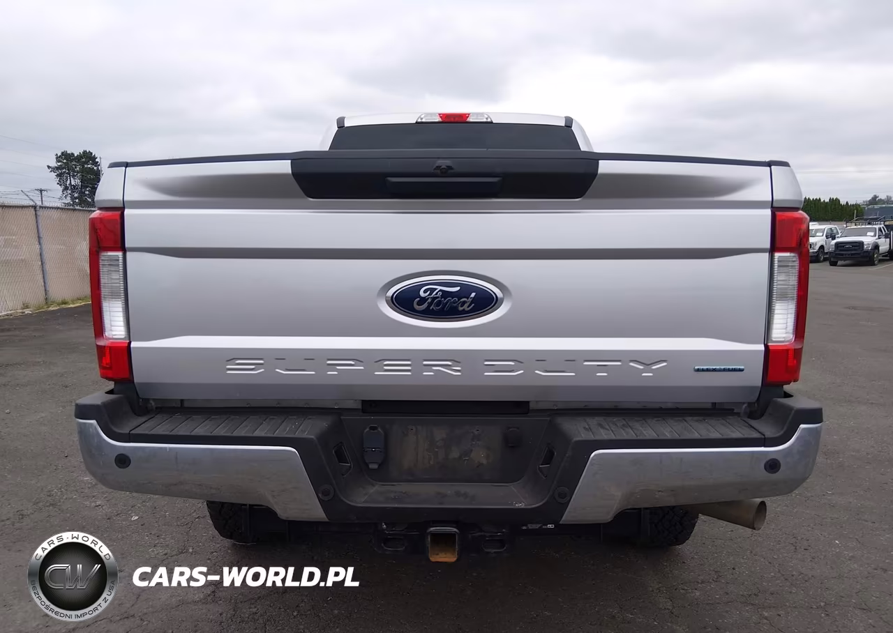 2018 Ford F-250 Xl VIN:1FT7W2B62JEC48717 - 16