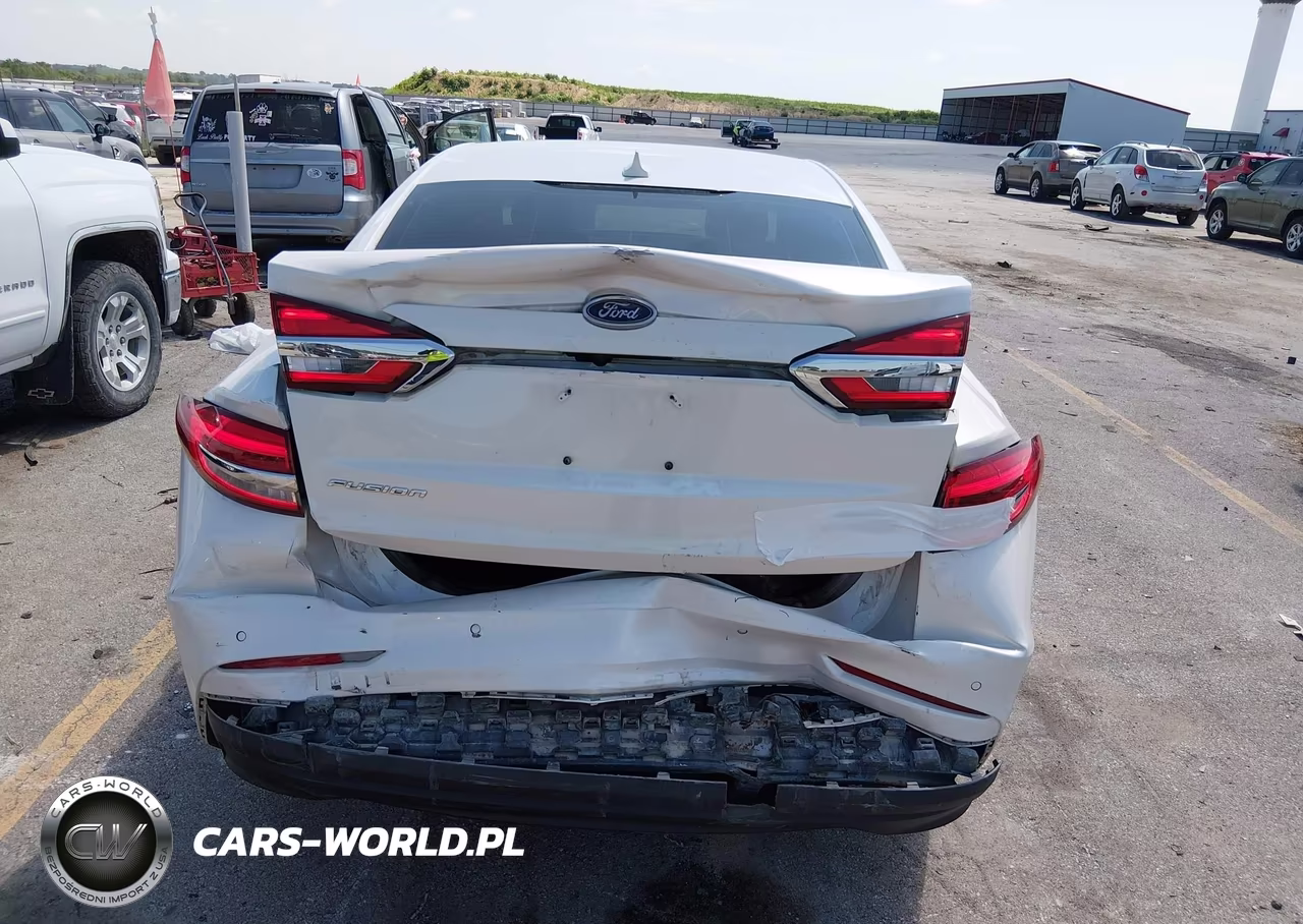 2019 Ford Fusion Hybrid Sel VIN:3FA6P0MU3KR172275 - 16