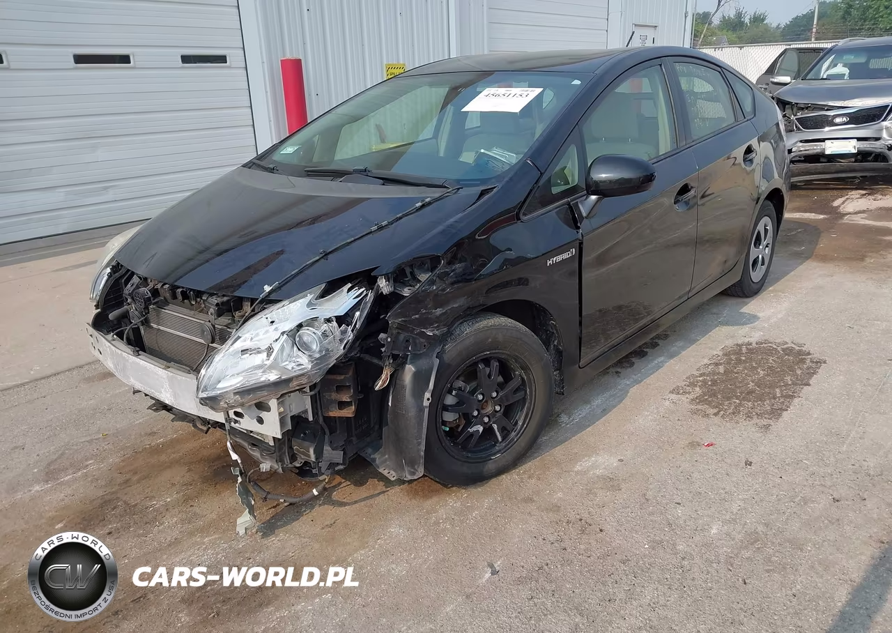 2014 Toyota Prius Two VIN:JTDKN3DU2E1772784 - 2