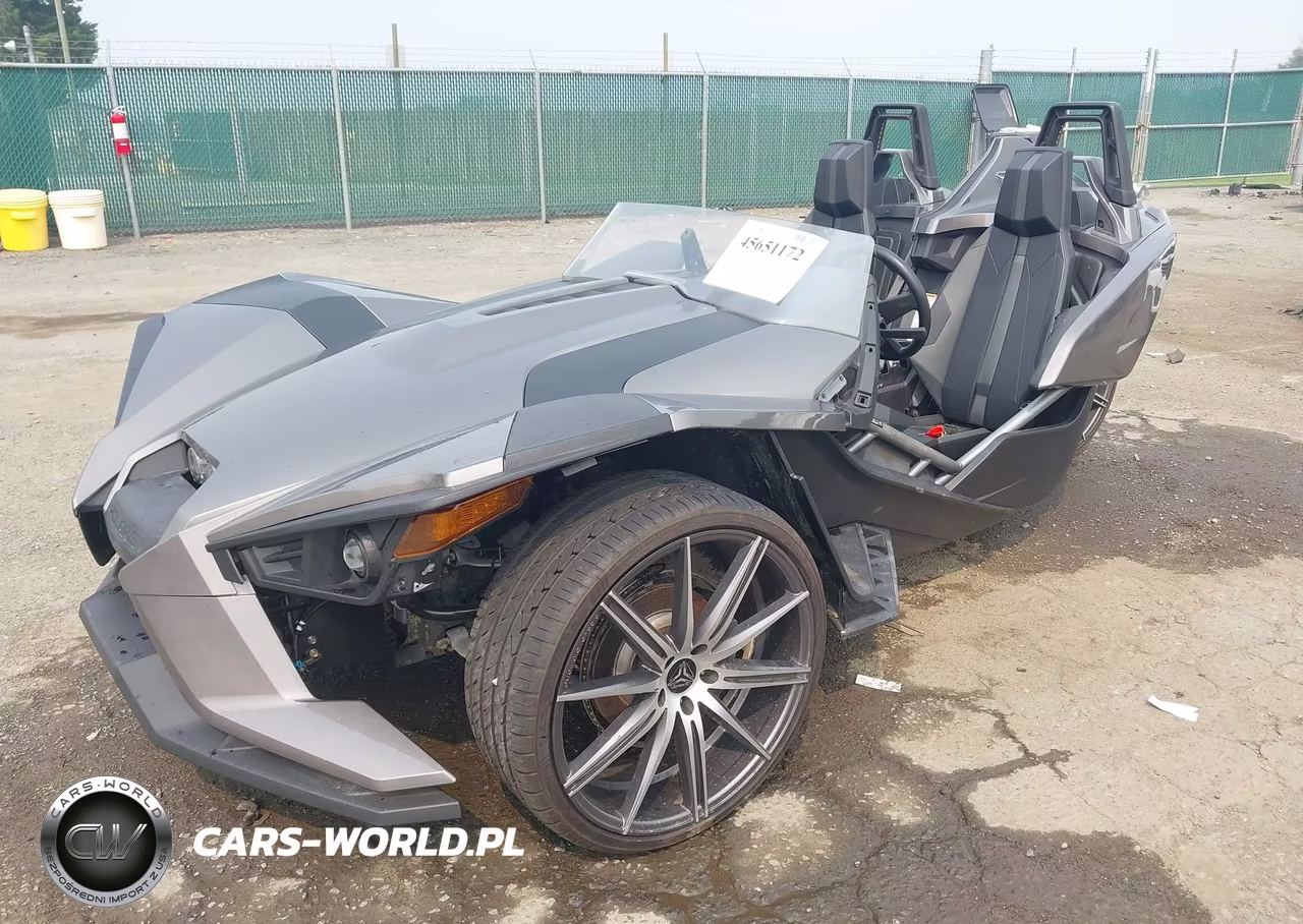 2015 Polaris Slingshot VIN:57XAASFA1F5104481 - 2