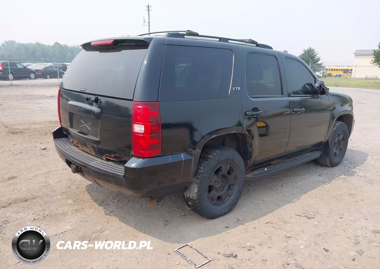 2008 Chevrolet Tahoe Ltz VIN:1GNFK13048J217716 - 4