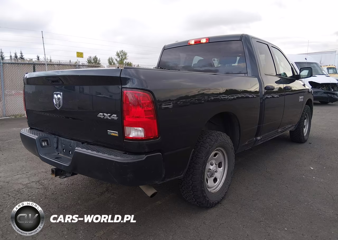 2018 Ram 1500 Tradesman 4X4 6'4 Box VIN:1C6RR7FG3JS297255 - 4