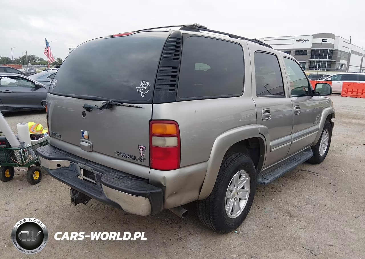 2002 Chevrolet Tahoe Lt VIN:1GNEC13Z42R304015 - 4