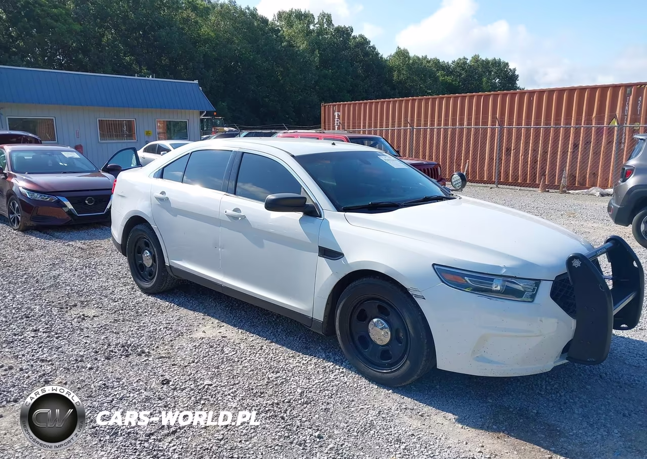 2015 Ford Police Interceptor – zdjęcie 1 z 16