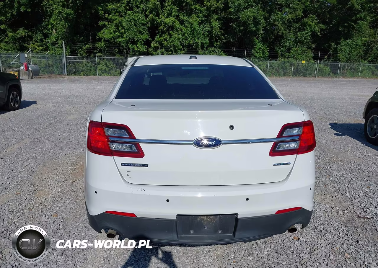 2015 Ford Police Interceptor VIN:1FAHP2L87FG138944 - 16