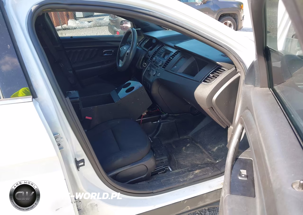 2015 Ford Police Interceptor VIN:1FAHP2L87FG138944 - 5