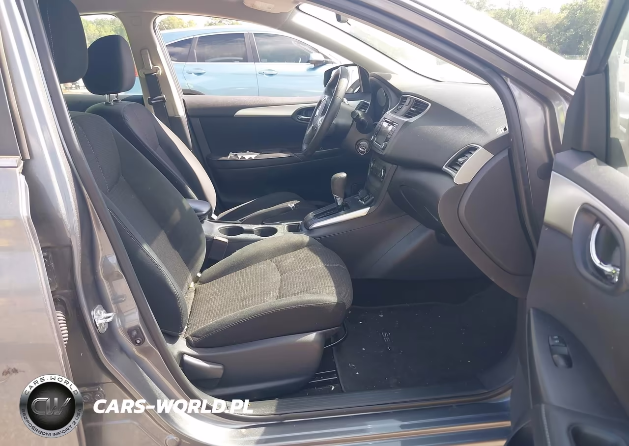 2018 Nissan Sentra S VIN:3N1AB7AP0JY232188 - 5