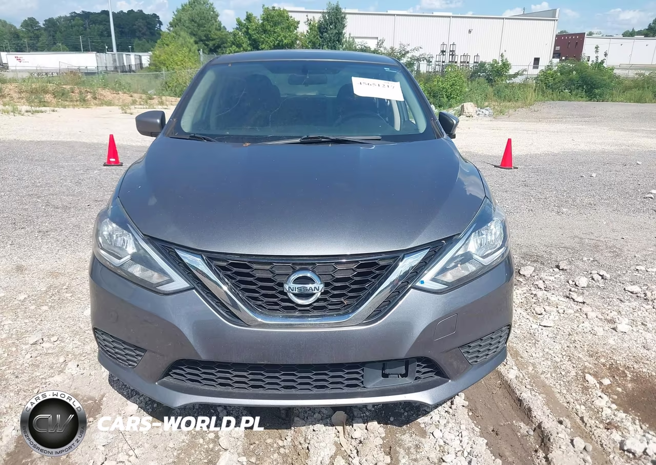 2018 Nissan Sentra S VIN:3N1AB7AP0JY232188 - 6