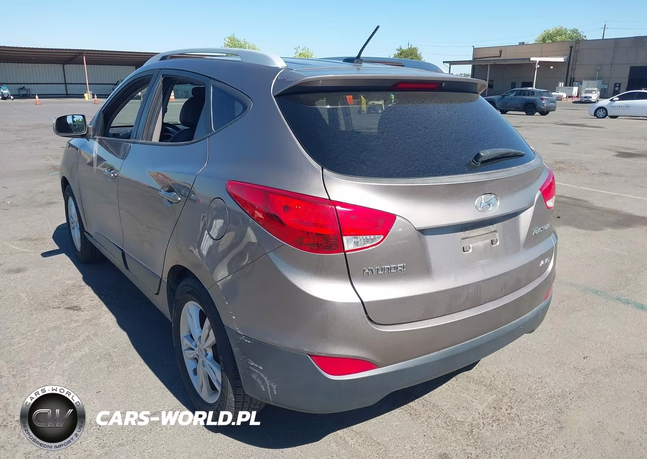 2013 Hyundai Tucson Gls VIN:KM8JUCACXDU621971 - 3