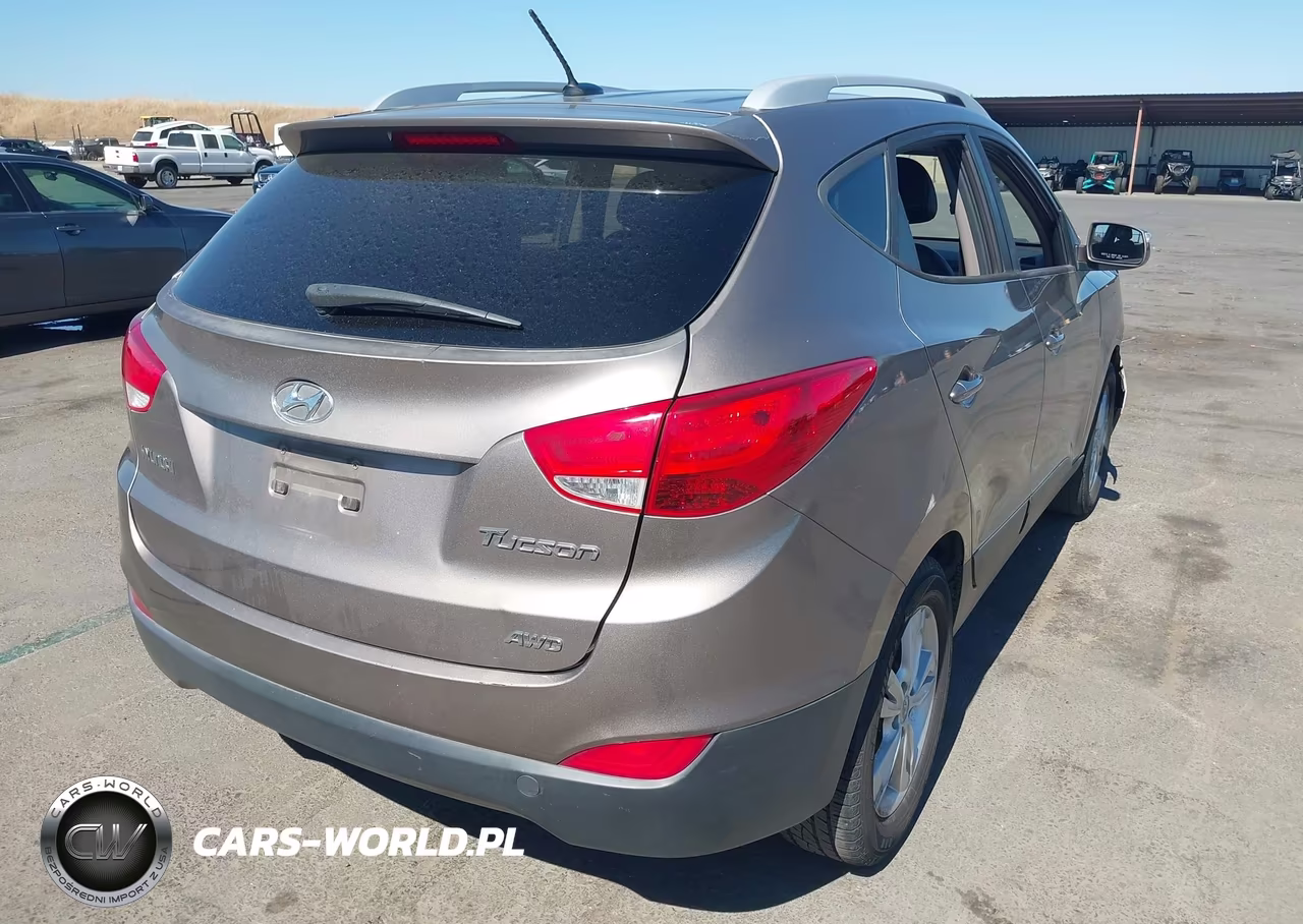 2013 Hyundai Tucson Gls VIN:KM8JUCACXDU621971 - 4