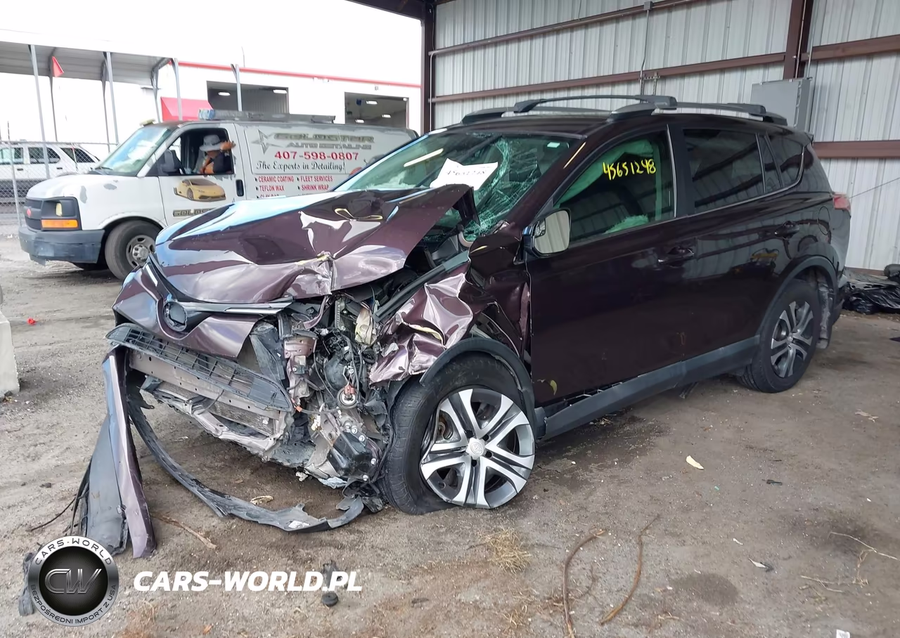 2018 Toyota Rav4 Le VIN:2T3ZFREV6JW514608 - 2