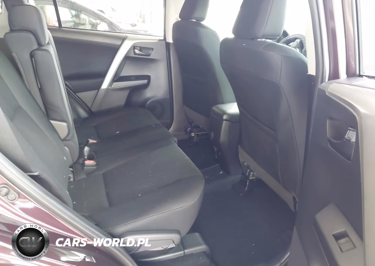 2018 Toyota Rav4 Le VIN:2T3ZFREV6JW514608 - 8